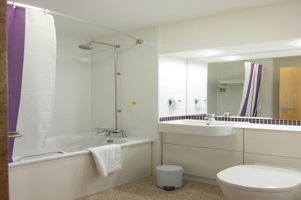 Comfort Inn Kensington ロンドン 部屋 写真